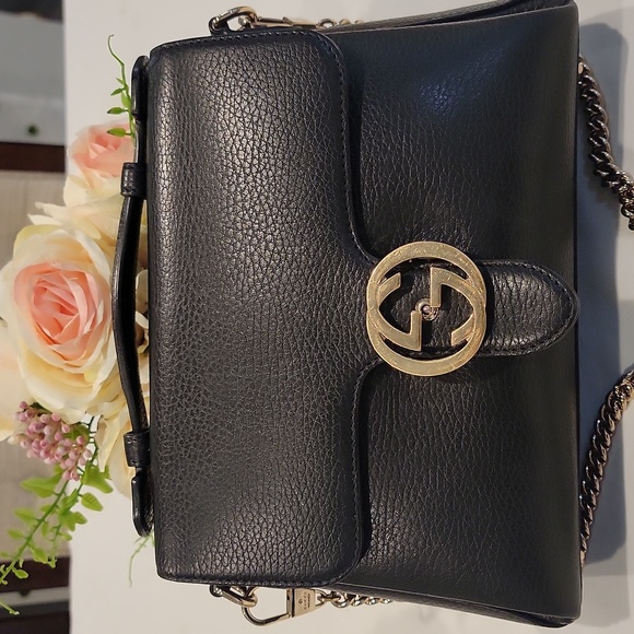 Authentic Gucci handbag - Picture 2 of 16